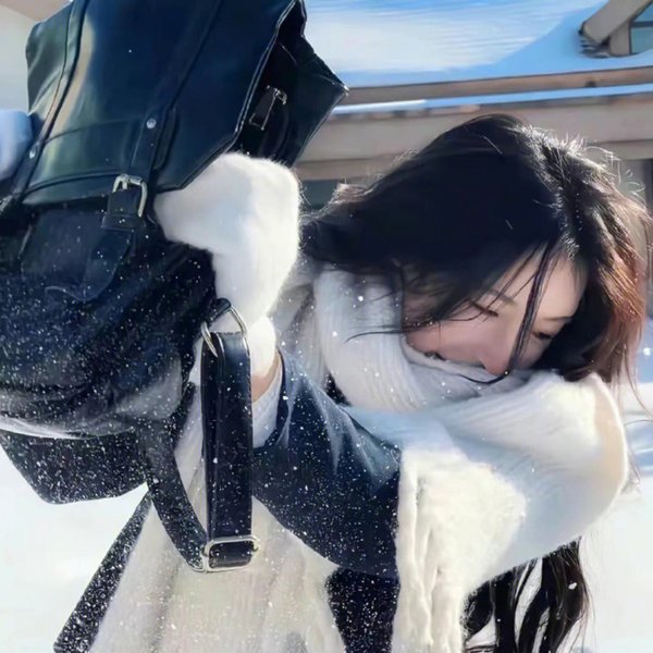 绿行星海报